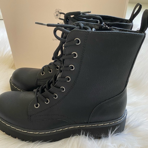 New! Sincerely Jules Combat boots - Picture 9 of 15